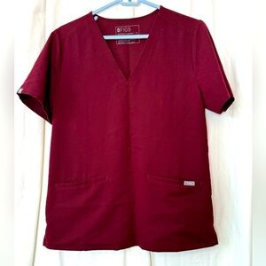 Figs Unisex Scrubs Top Sz M Maroon 100% Awesome